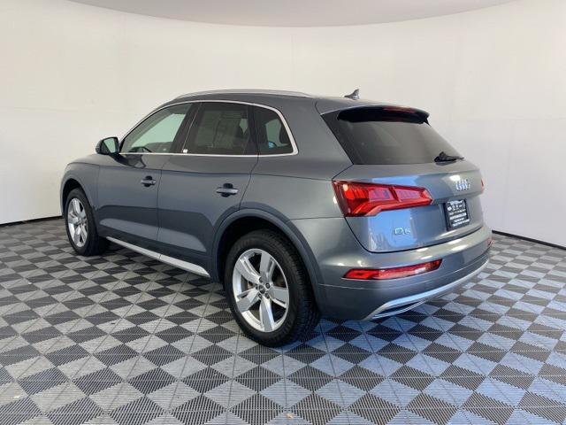 used 2019 Audi Q5 car, priced at $24,622