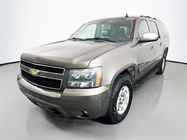 used 2011 Chevrolet Suburban car, priced at $13,995