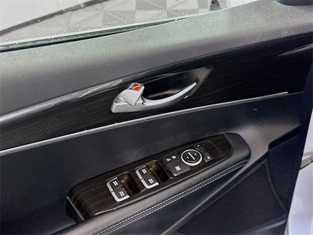 used 2019 Kia Sorento car, priced at $13,666