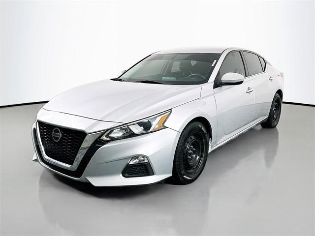 used 2020 Nissan Altima car, priced at $13,586