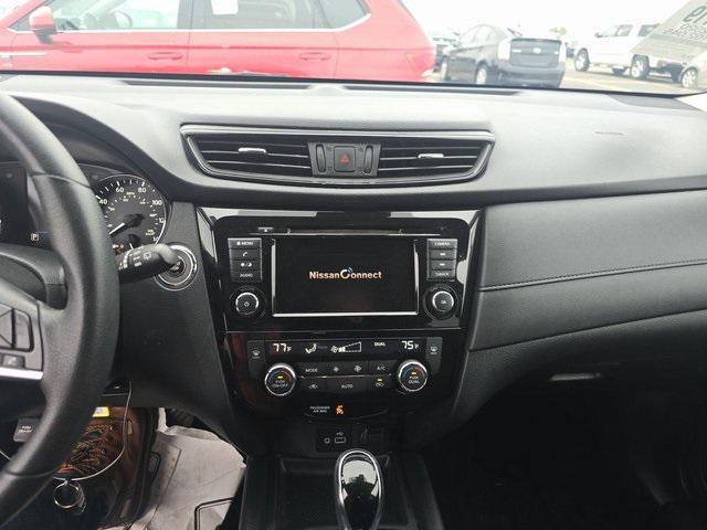 used 2020 Nissan Rogue car, priced at $14,995