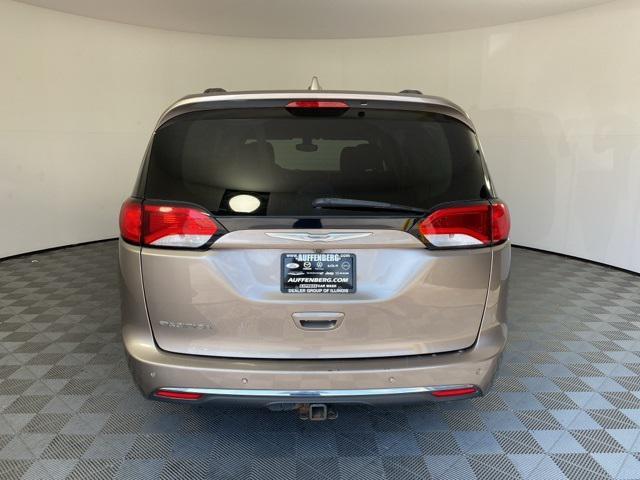 used 2017 Chrysler Pacifica car, priced at $13,987