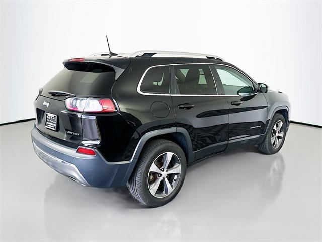 used 2019 Jeep Cherokee car, priced at $15,602