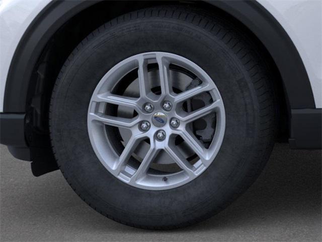 new 2025 Ford Explorer car, priced at $39,722