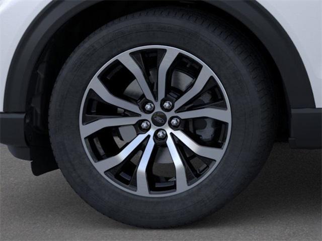 new 2025 Ford Explorer car, priced at $43,625
