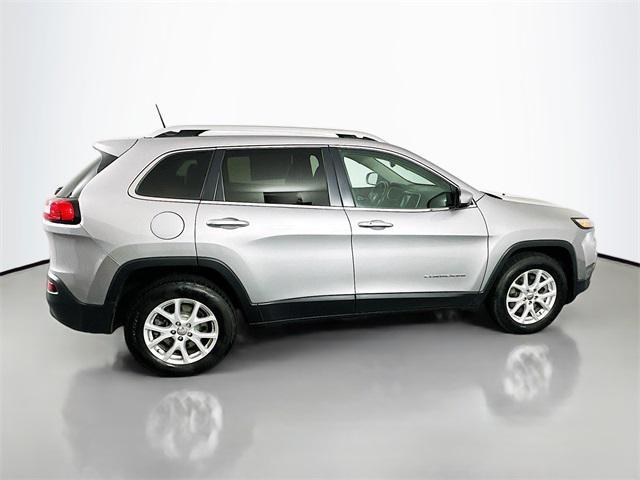 used 2018 Jeep Cherokee car, priced at $13,295