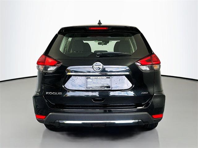 used 2019 Nissan Rogue car, priced at $12,997