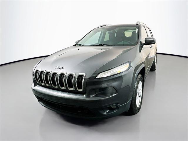 used 2016 Jeep Cherokee car, priced at $13,988