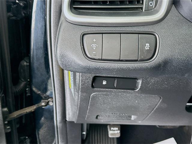 used 2018 Kia Sorento car, priced at $12,744
