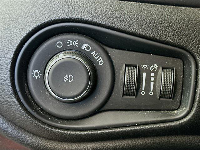 used 2016 Jeep Renegade car, priced at $6,650