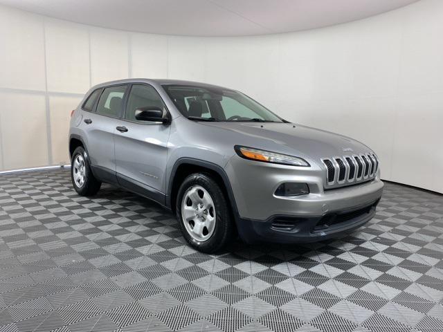 used 2015 Jeep Cherokee car, priced at $13,640