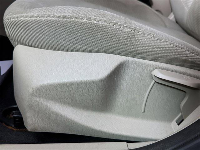 used 2014 Ford Focus car, priced at $5,994