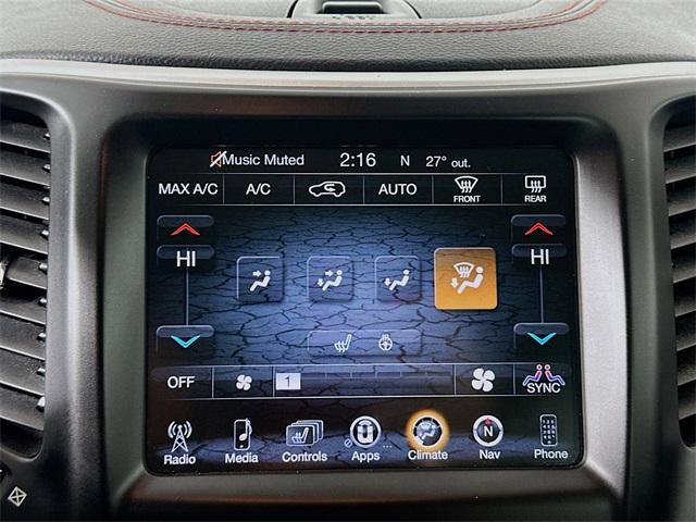 used 2015 Jeep Cherokee car
