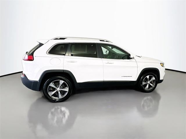 used 2019 Jeep Cherokee car