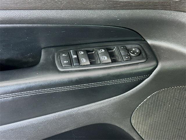 used 2015 Jeep Grand Cherokee car, priced at $7,995
