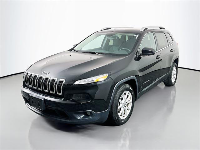 used 2015 Jeep Cherokee car, priced at $12,995