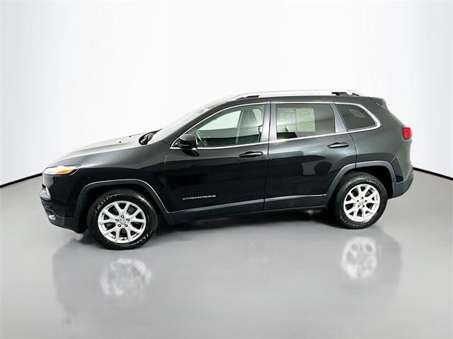 used 2015 Jeep Cherokee car, priced at $12,995