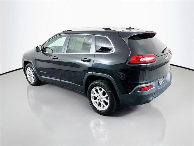 used 2015 Jeep Cherokee car, priced at $12,995