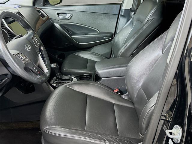 used 2019 Hyundai Santa Fe XL car, priced at $17,900