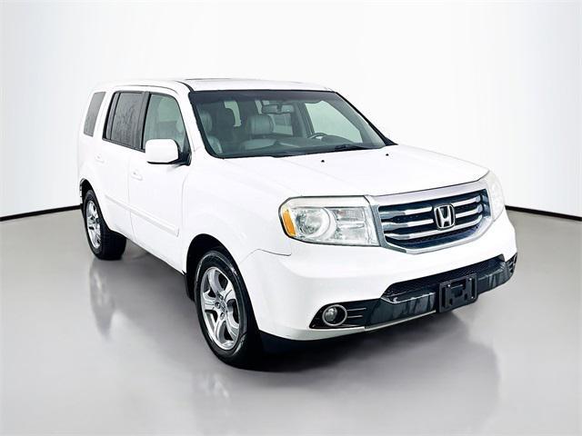used 2014 Honda Pilot car, priced at $8,995