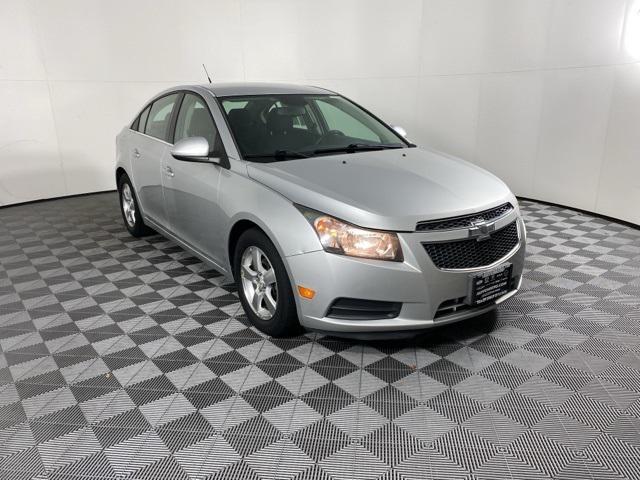 used 2014 Chevrolet Cruze car, priced at $9,825