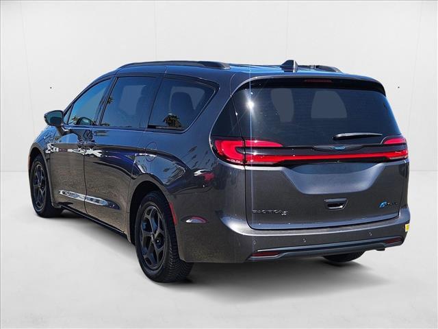 used 2021 Chrysler Pacifica Hybrid car, priced at $26,998