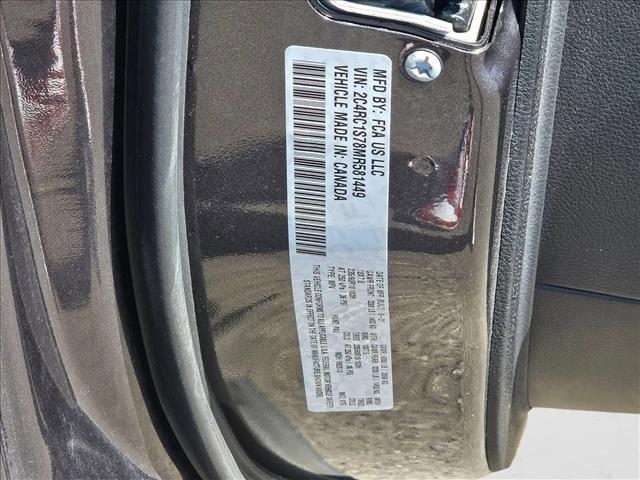 used 2021 Chrysler Pacifica Hybrid car, priced at $26,998