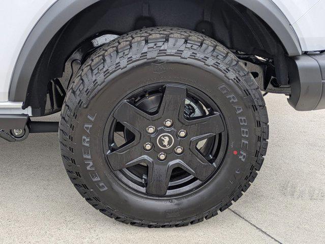 new 2025 Ford Bronco car, priced at $50,960