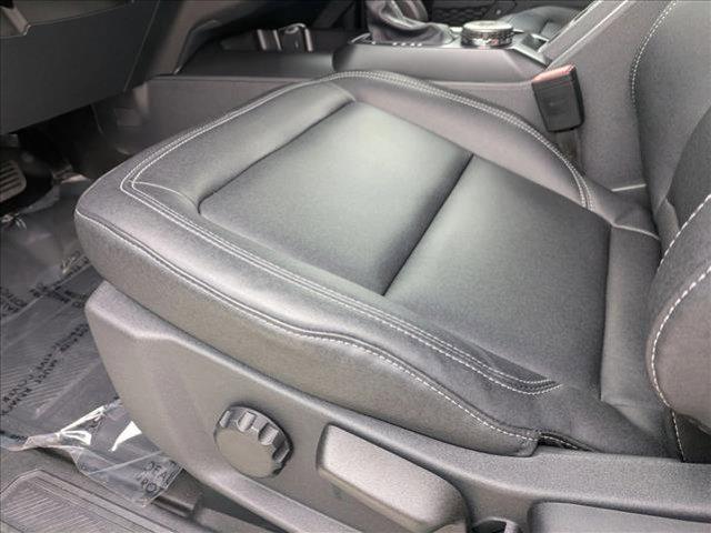 new 2025 Ford Bronco car, priced at $50,960