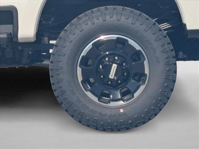 new 2025 Ford F-250 car, priced at $72,375