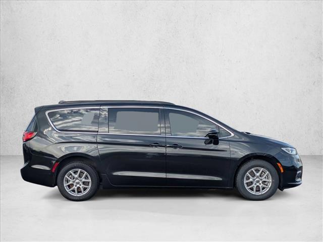 used 2022 Chrysler Pacifica car, priced at $21,998