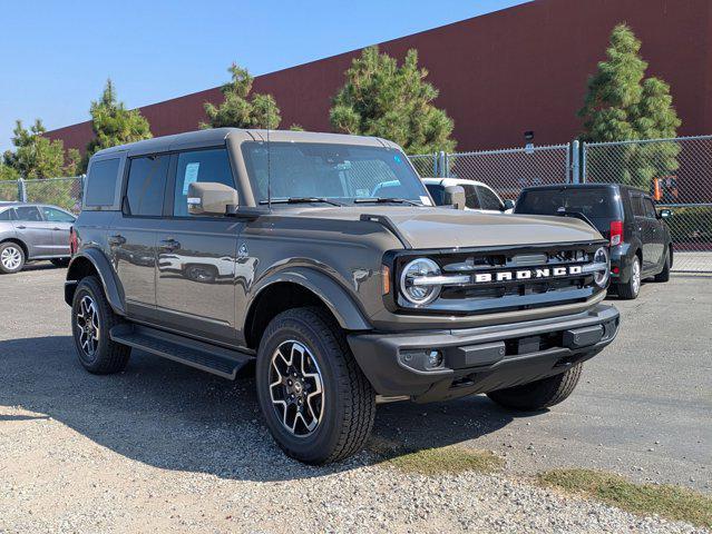 new 2025 Ford Bronco car, priced at $53,915