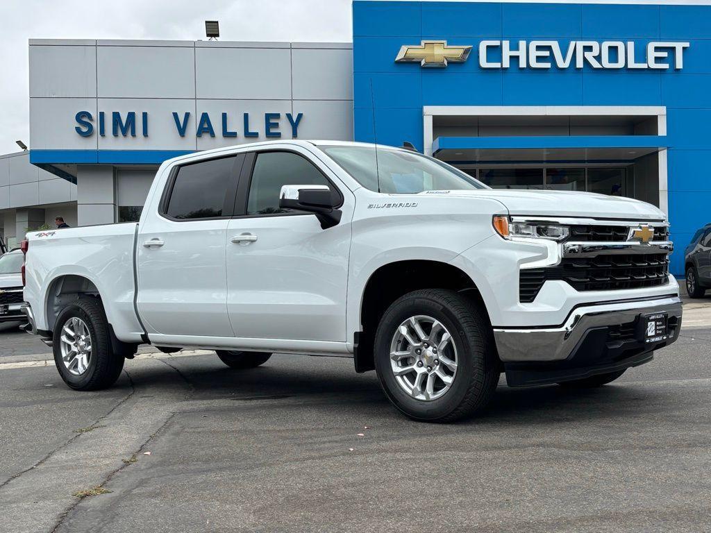 new 2025 Chevrolet Silverado 1500 car, priced at $45,295