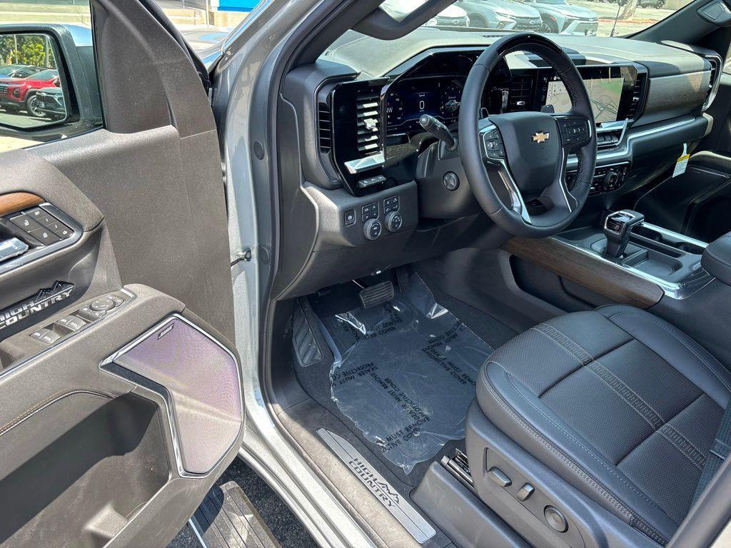 new 2025 Chevrolet Silverado 1500 car, priced at $77,139