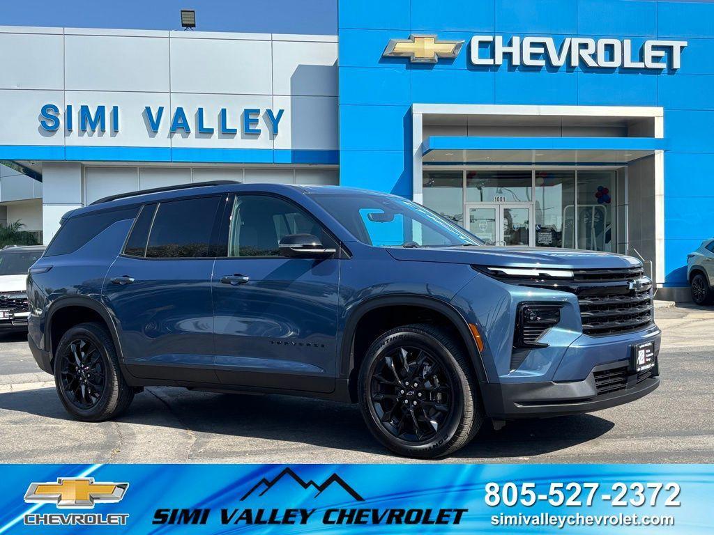 new 2026 Chevrolet Traverse car, priced at $47,899