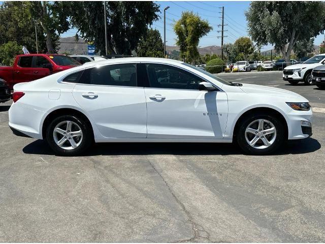 new 2024 Chevrolet Malibu car, priced at $23,865