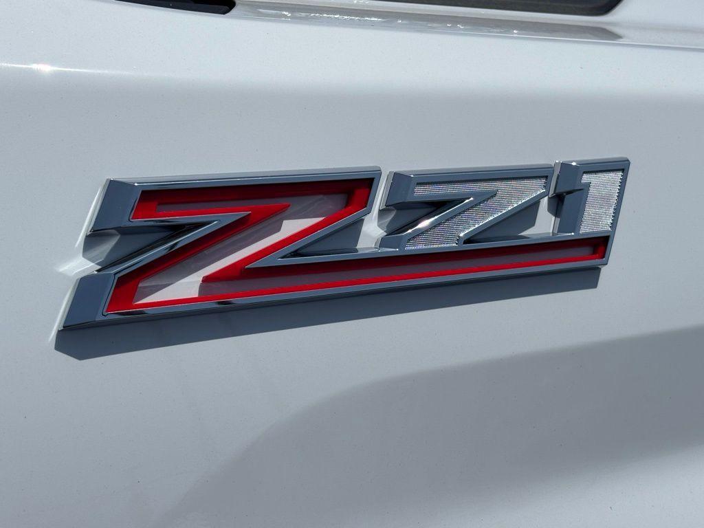 new 2025 Chevrolet Silverado 2500 car, priced at $53,320