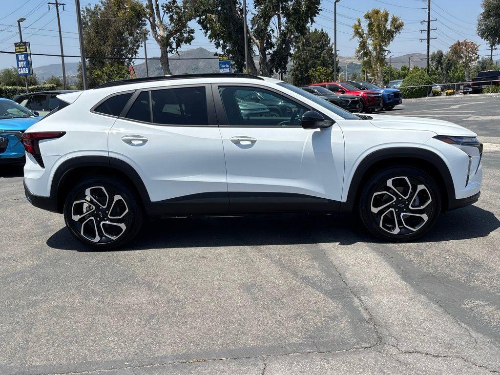 new 2025 Chevrolet Trax car, priced at $26,690