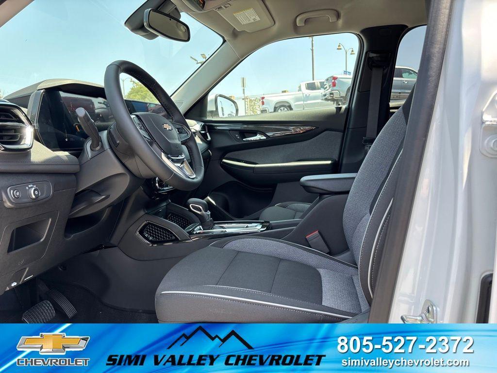 new 2026 Chevrolet TrailBlazer car, priced at $27,519