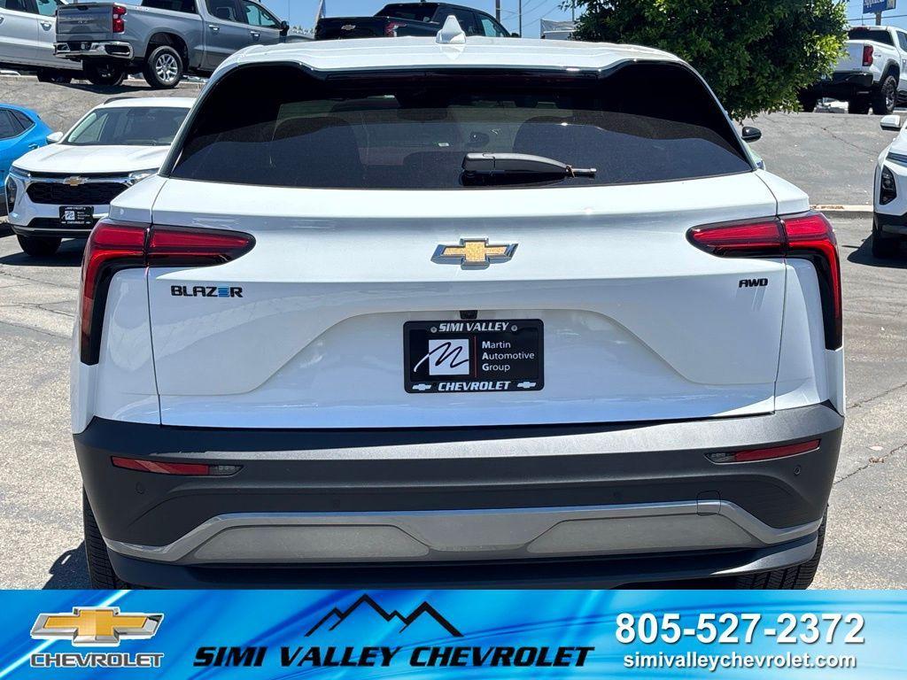 new 2025 Chevrolet Blazer EV car, priced at $40,090