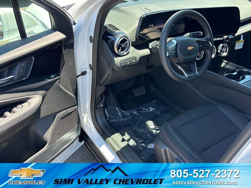 new 2025 Chevrolet Blazer EV car, priced at $40,090