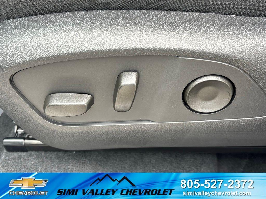 new 2026 Chevrolet Traverse car, priced at $43,294