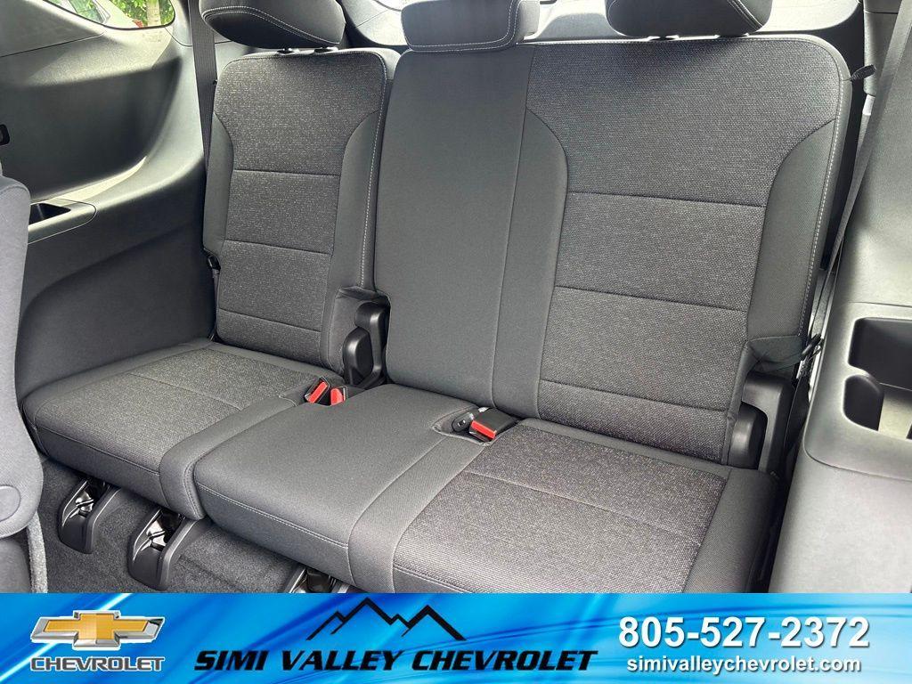 new 2026 Chevrolet Traverse car, priced at $43,294