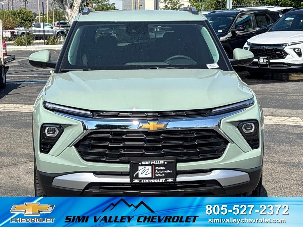 new 2026 Chevrolet TrailBlazer car, priced at $27,014