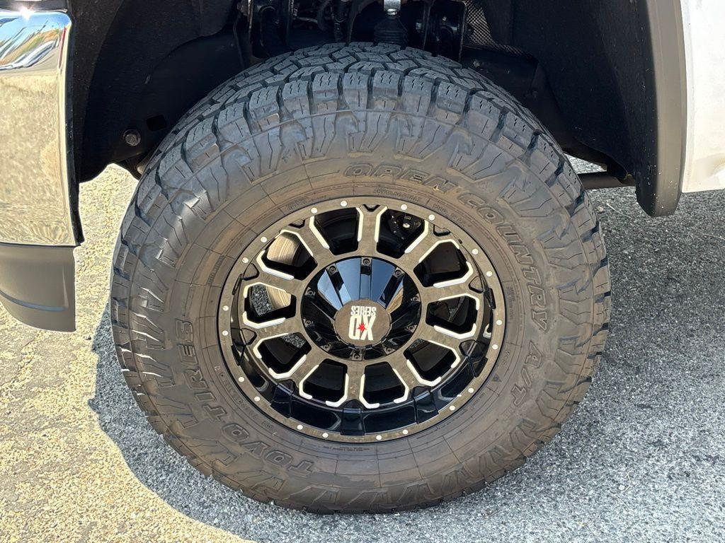 used 2015 GMC Sierra 2500 car, priced at $32,517