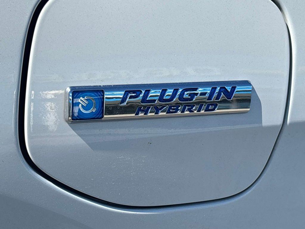 used 2019 Honda Clarity Plug-In Hybrid car, priced at $17,240