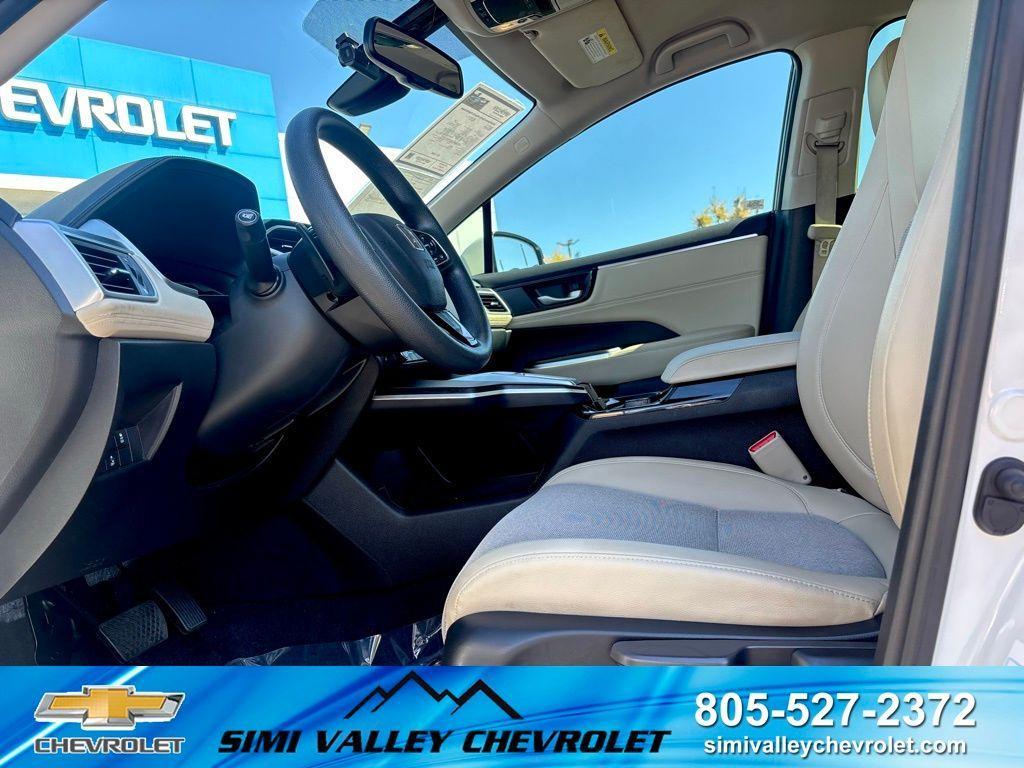 used 2019 Honda Clarity Plug-In Hybrid car, priced at $17,240