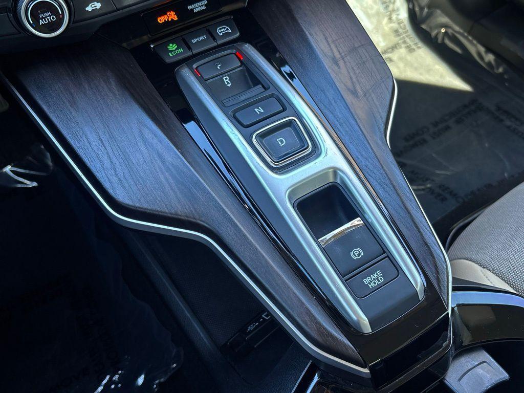 used 2019 Honda Clarity Plug-In Hybrid car, priced at $17,240