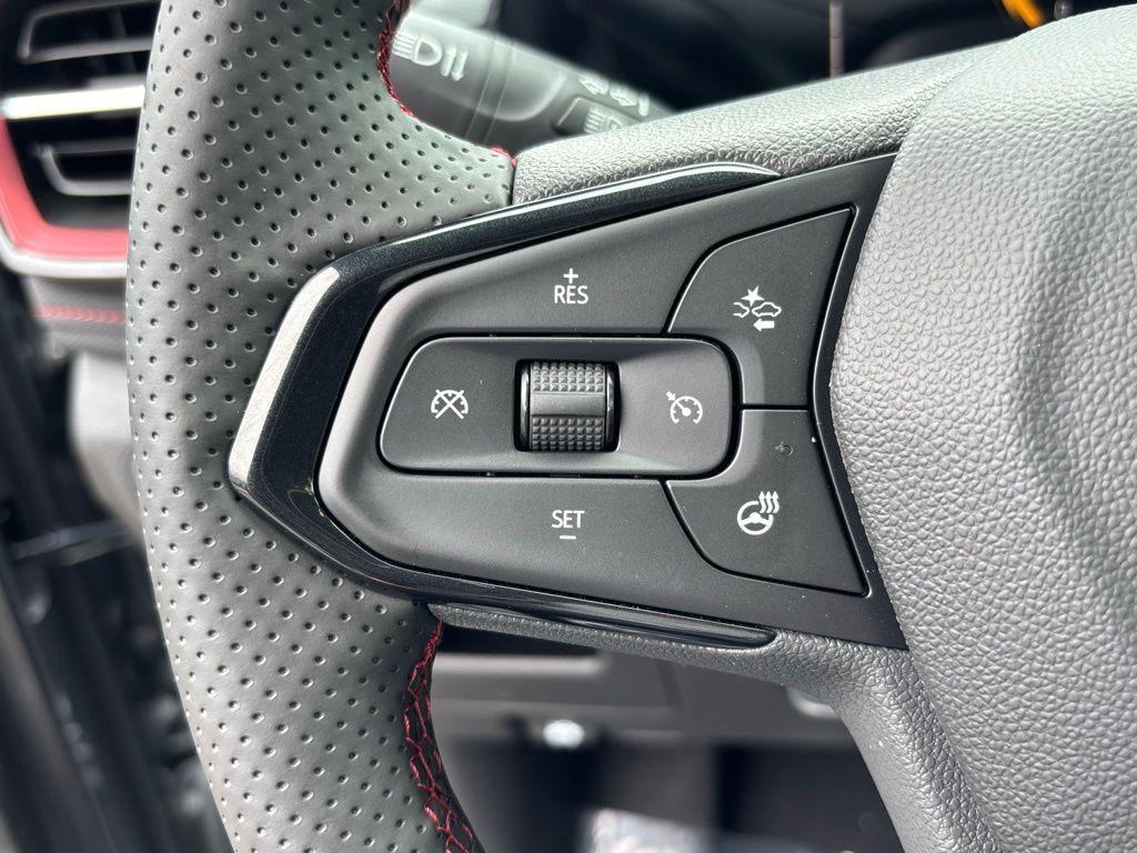 new 2025 Chevrolet TrailBlazer car, priced at $31,284