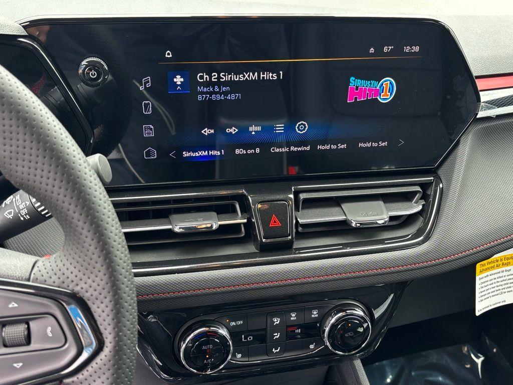 new 2025 Chevrolet TrailBlazer car, priced at $31,284
